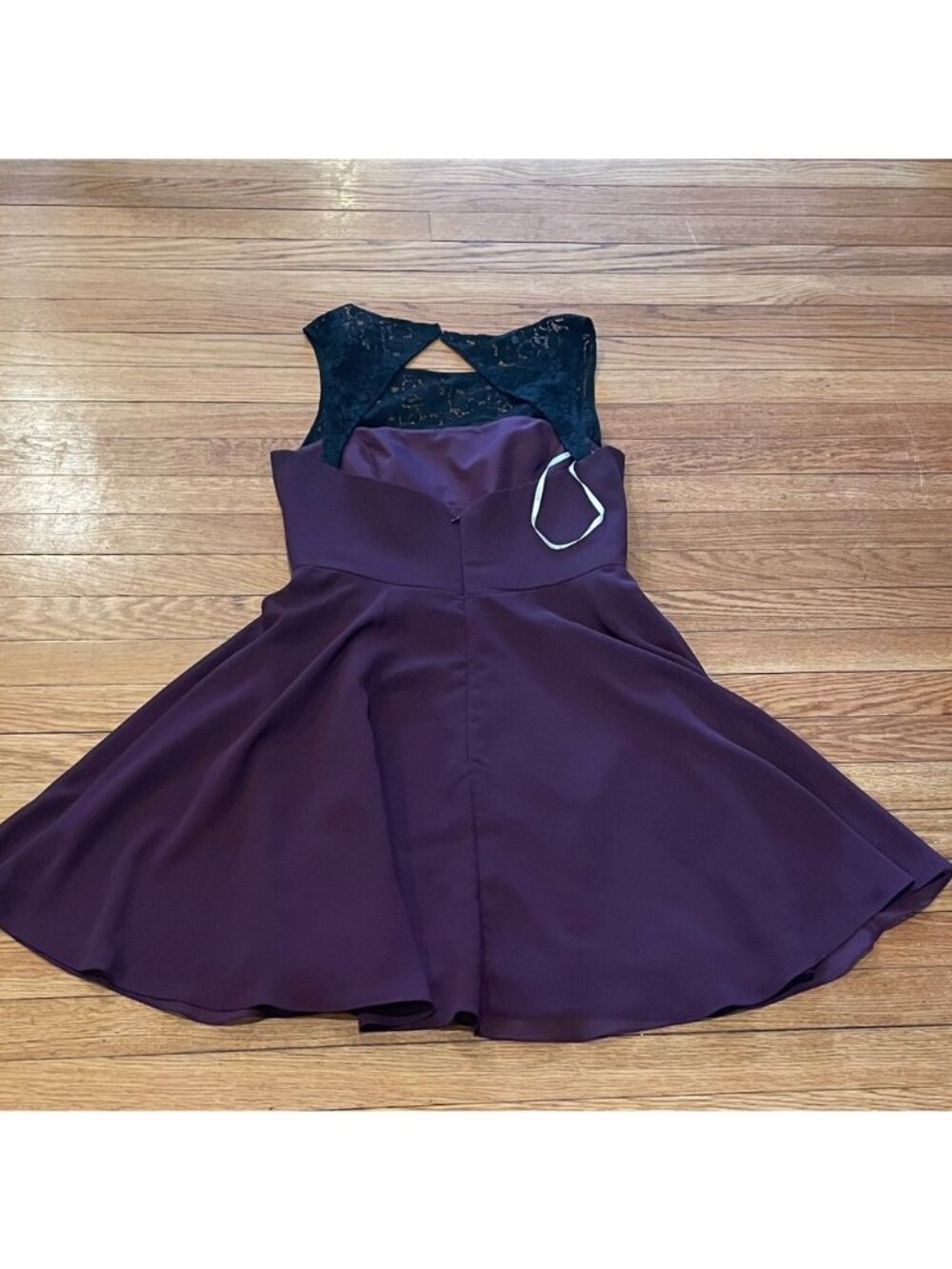 Plum Fit & Flare Dress Size 8 Lace Bodice Skater Cocktail Party - Picture 2 of 2